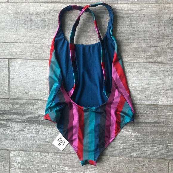 ๐ฅ๐ฅBILLABONG - OUT ONE PIECE๐ฅ๐ฅ - Picture 5 of 5